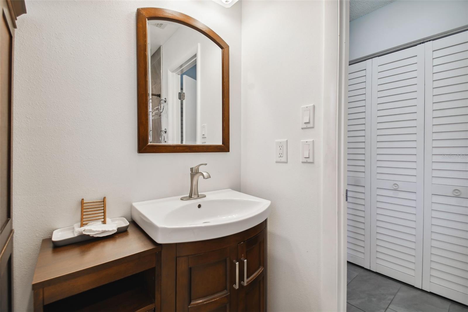 RUSTIC OAKS SECOND ADD - Residential