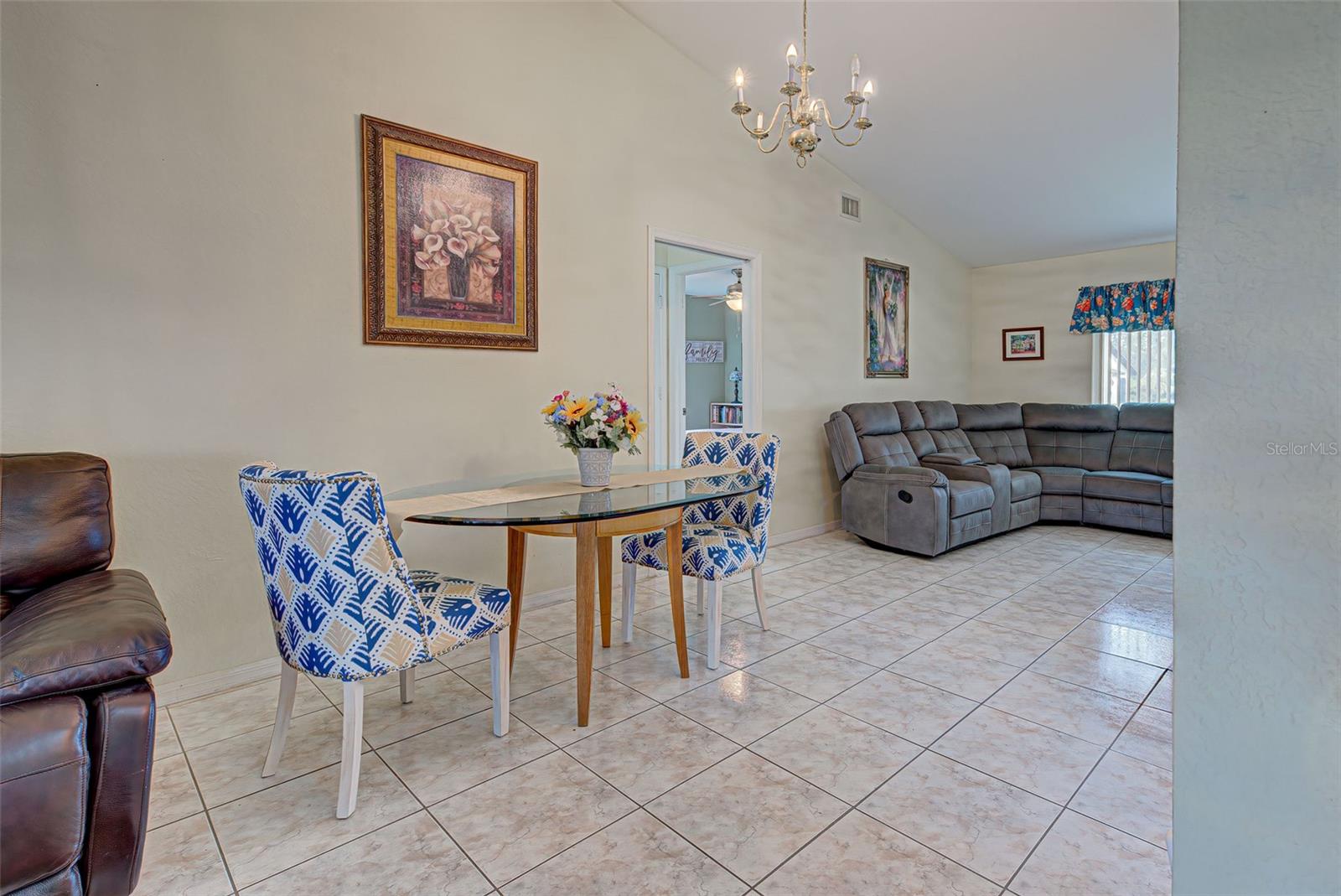 PUNTA GORDA ISLES SEC 20 - Residential