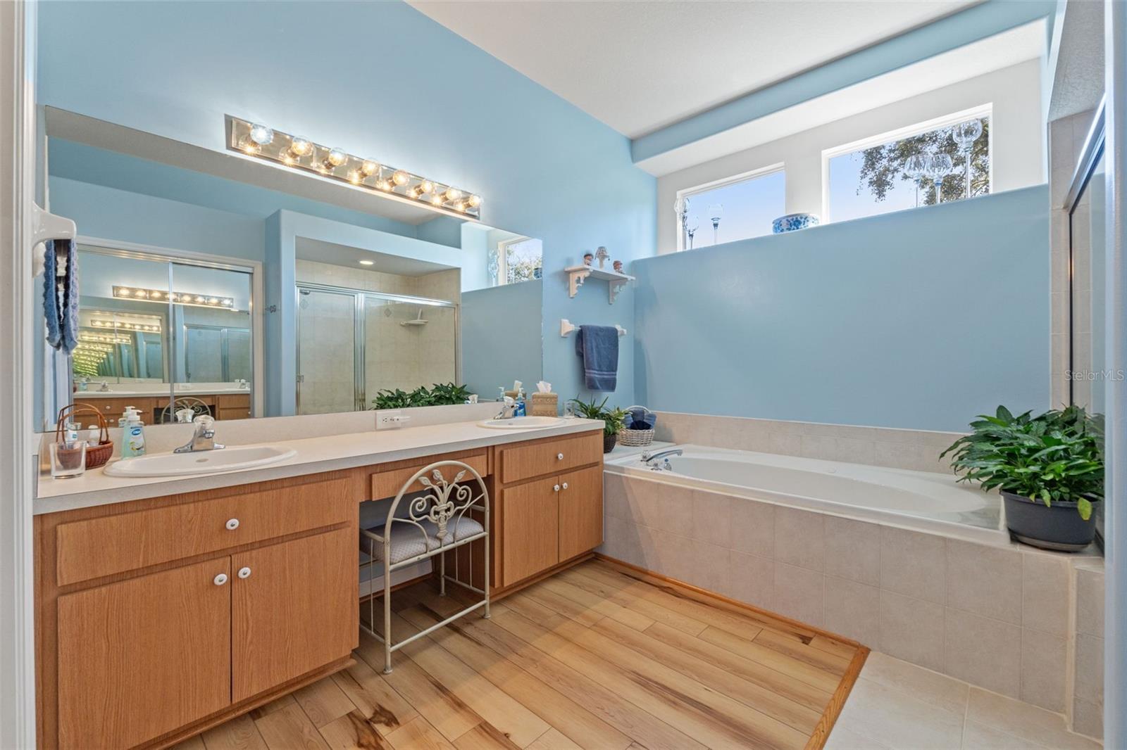 WOODLAND WATERS PH 4 - Residential