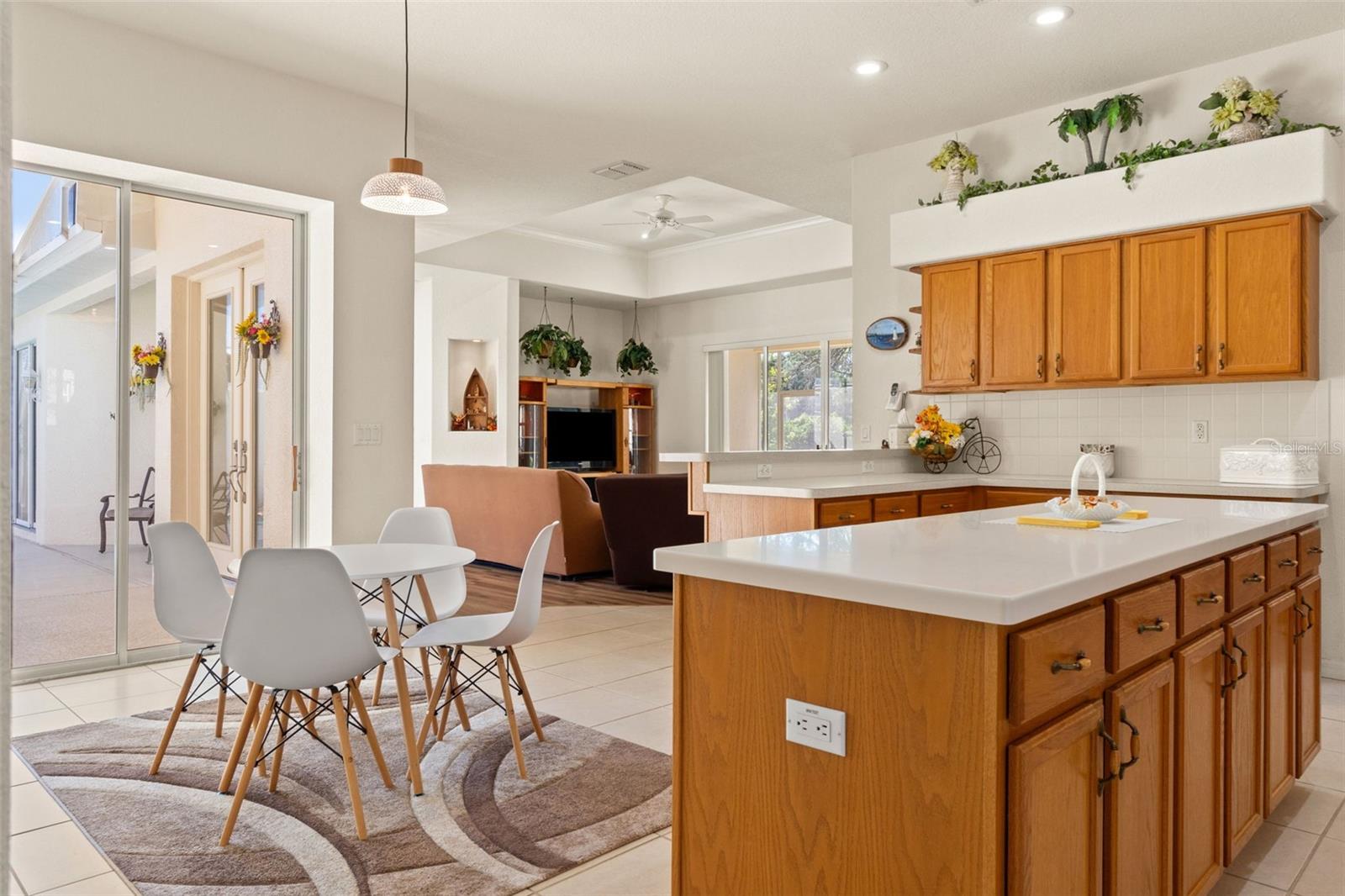 WOODLAND WATERS PH 4 - Residential