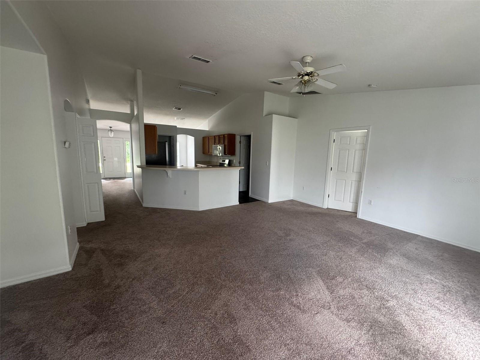 POINCIANA NBRHD 04 VILLAGE 07 - Residential Lease