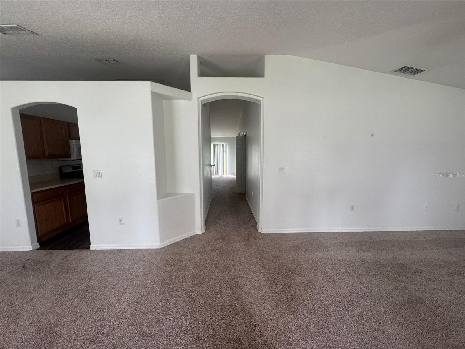 POINCIANA NBRHD 04 VILLAGE 07 - Residential Lease