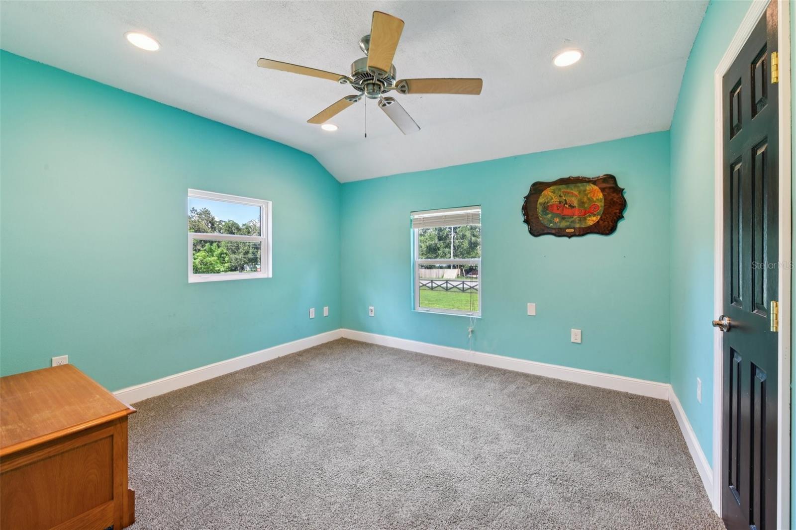 ACREAGE & UNREC - Residential