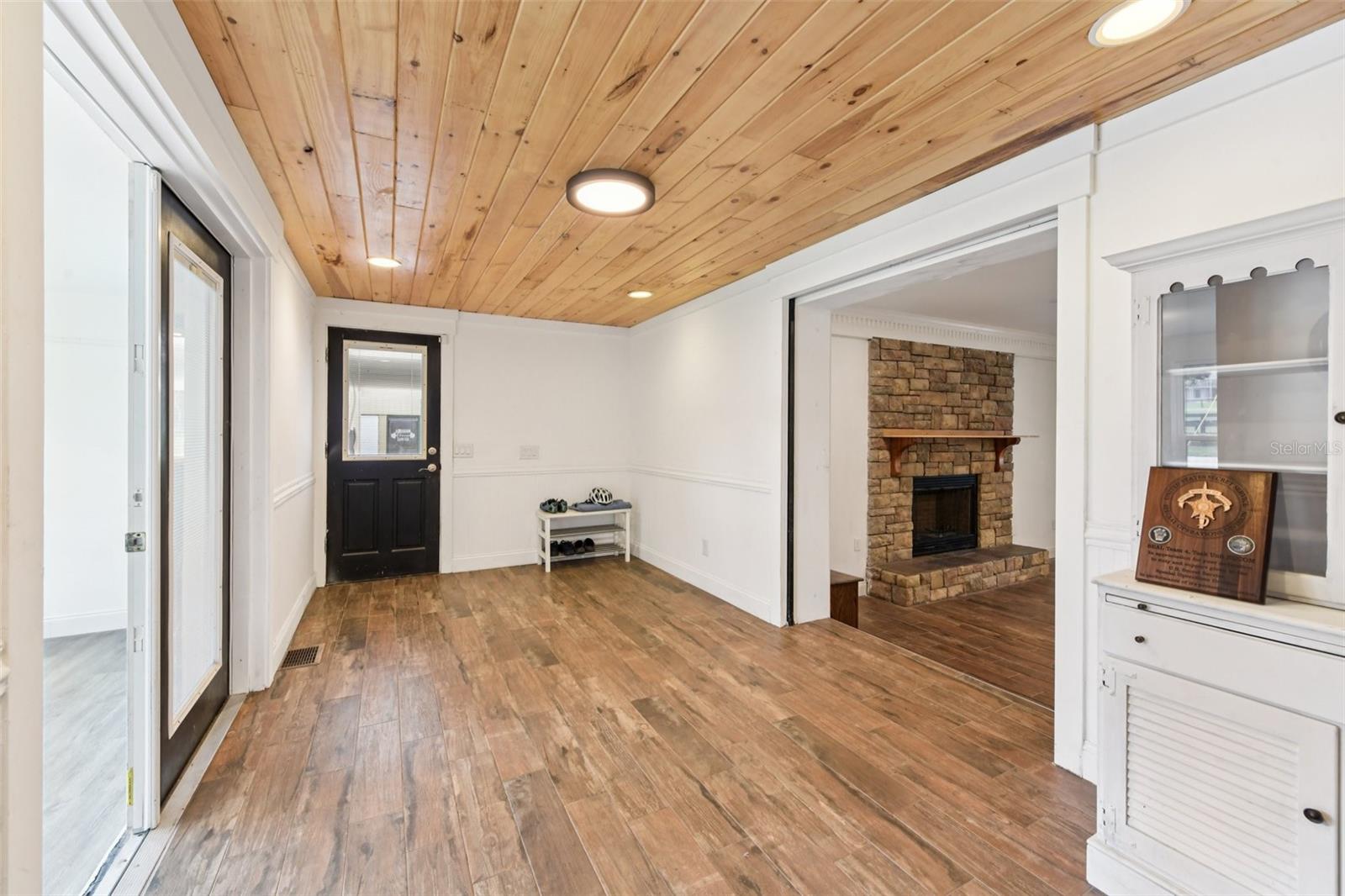 ACREAGE & UNREC - Residential