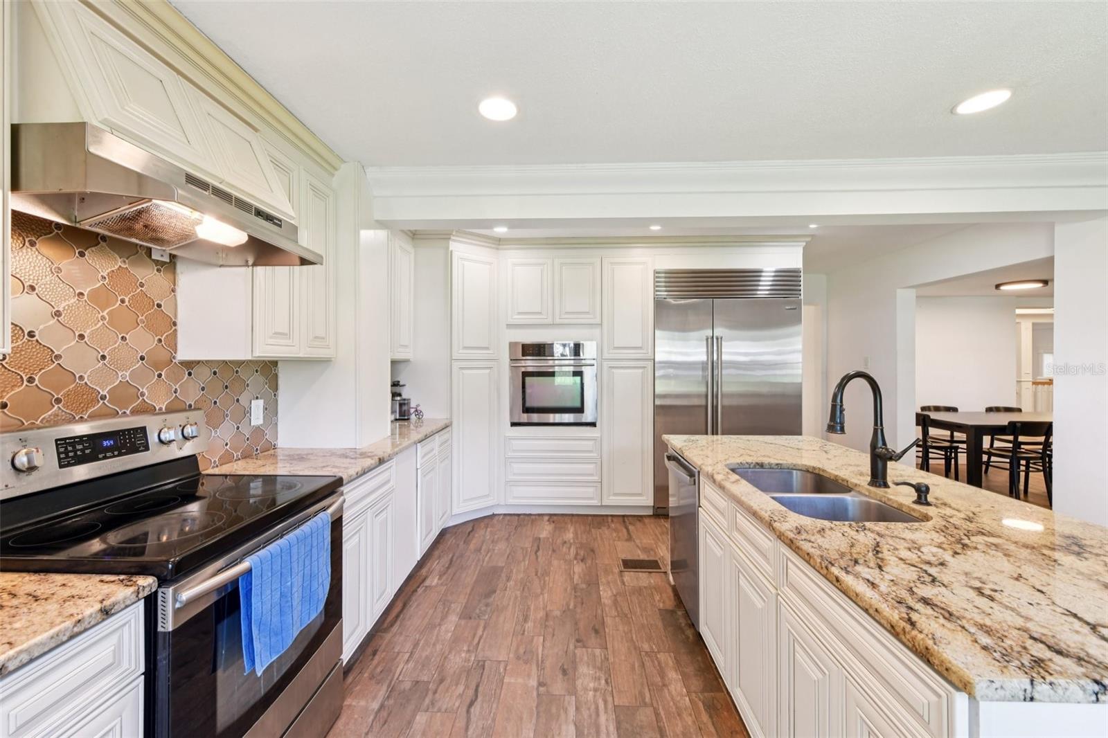 ACREAGE & UNREC - Residential