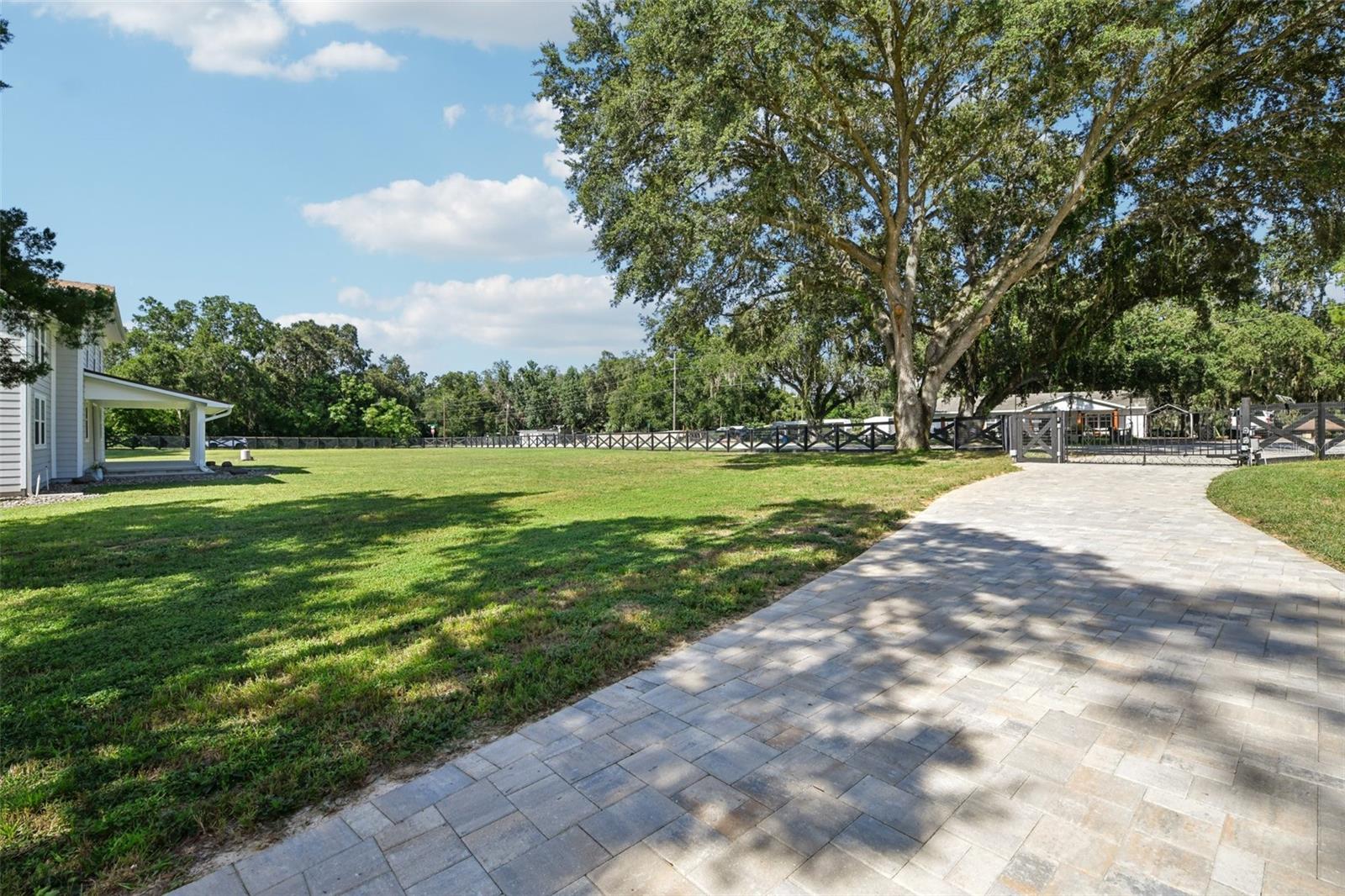 ACREAGE & UNREC - Residential
