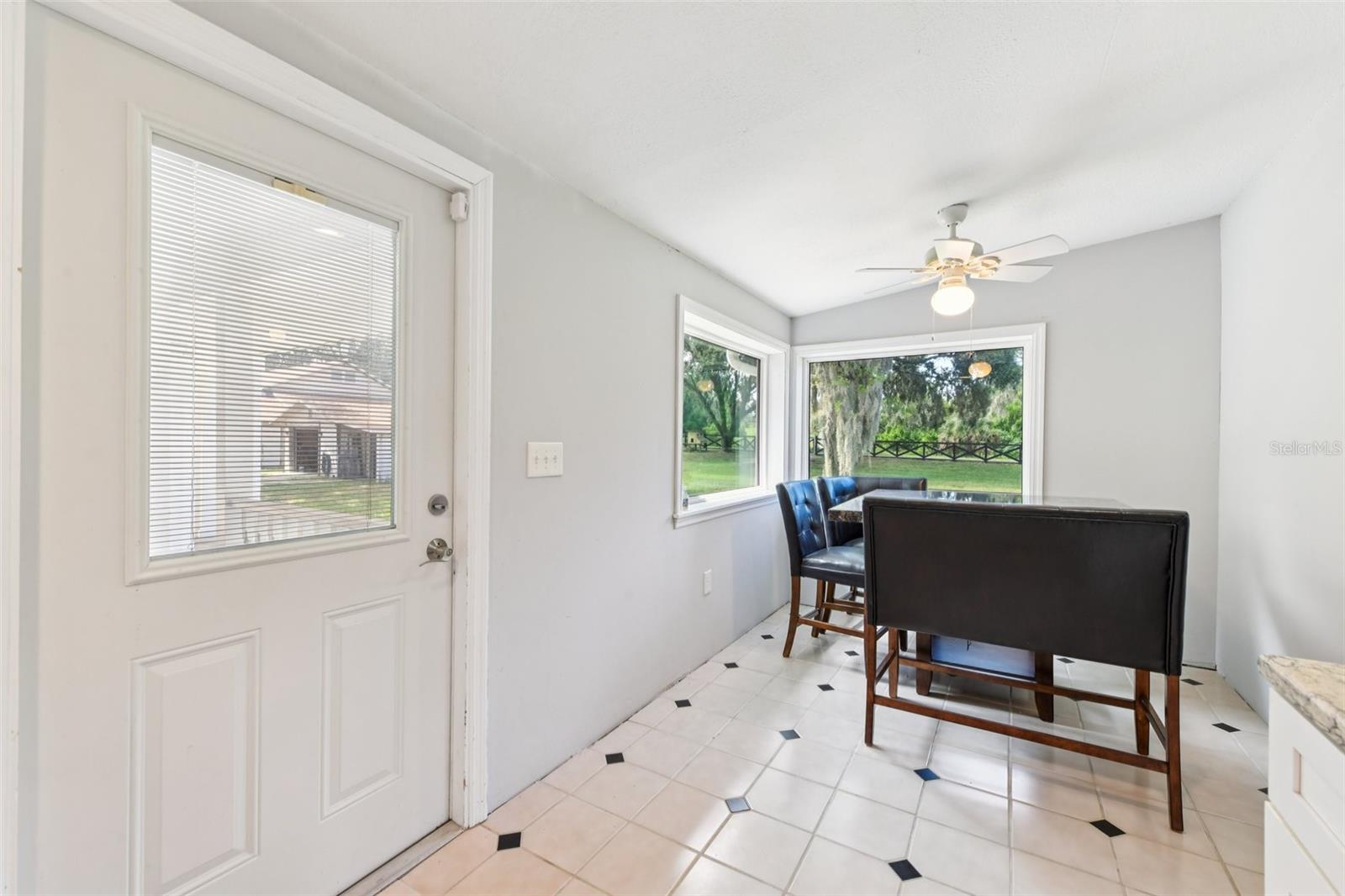 ACREAGE & UNREC - Residential