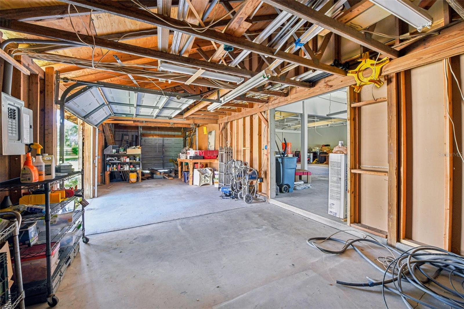 ACREAGE & UNREC - Residential