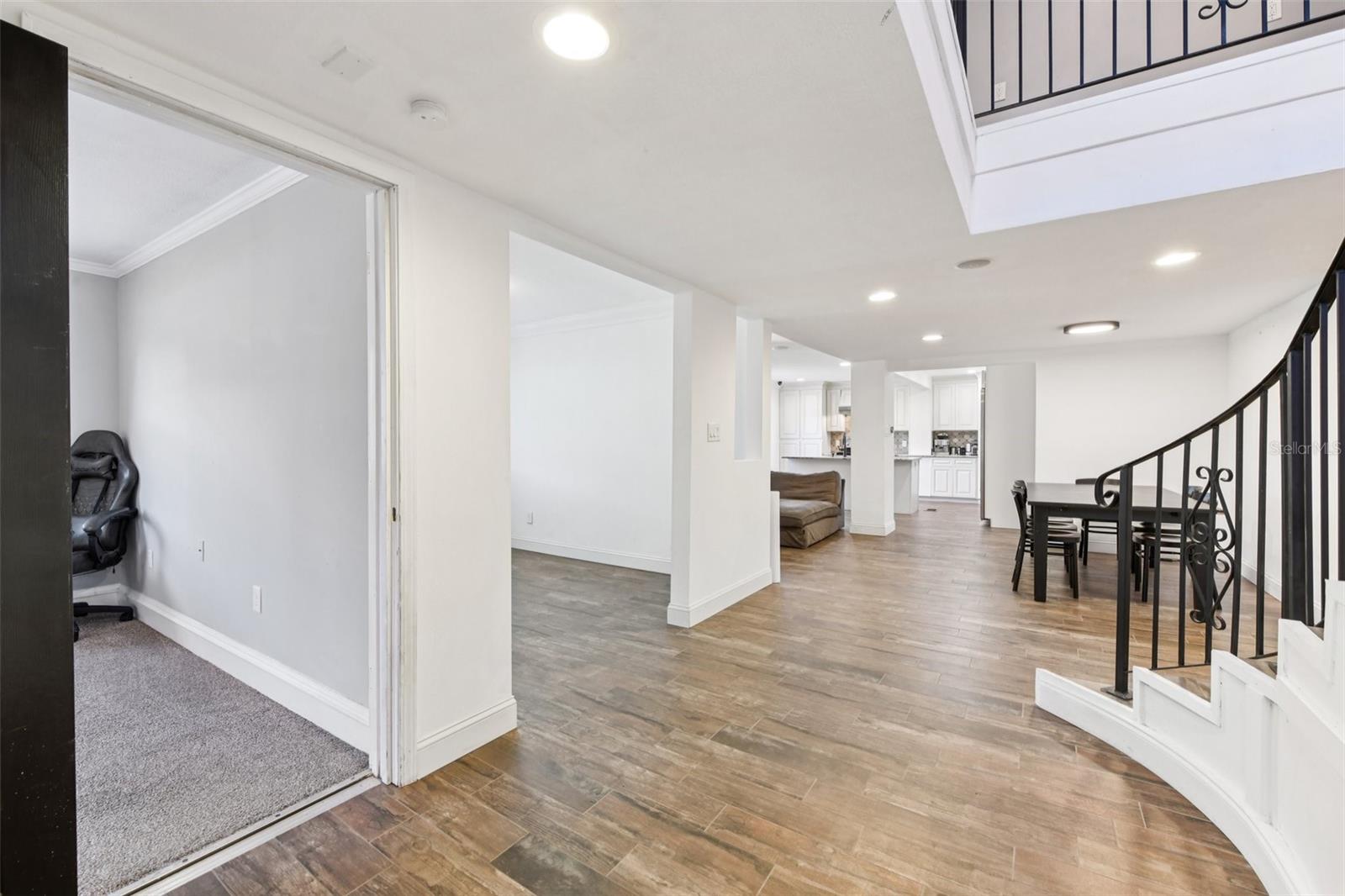 ACREAGE & UNREC - Residential