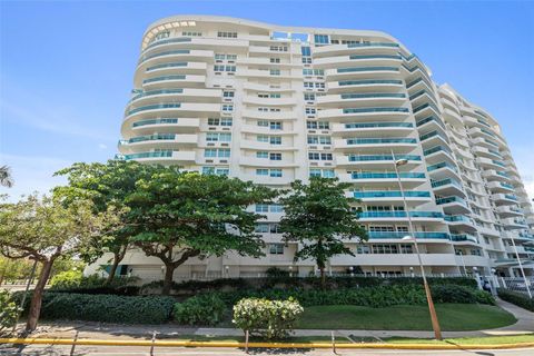 550 AVENIDA CONSTITUCION PH-1608 SAN JUAN  00901