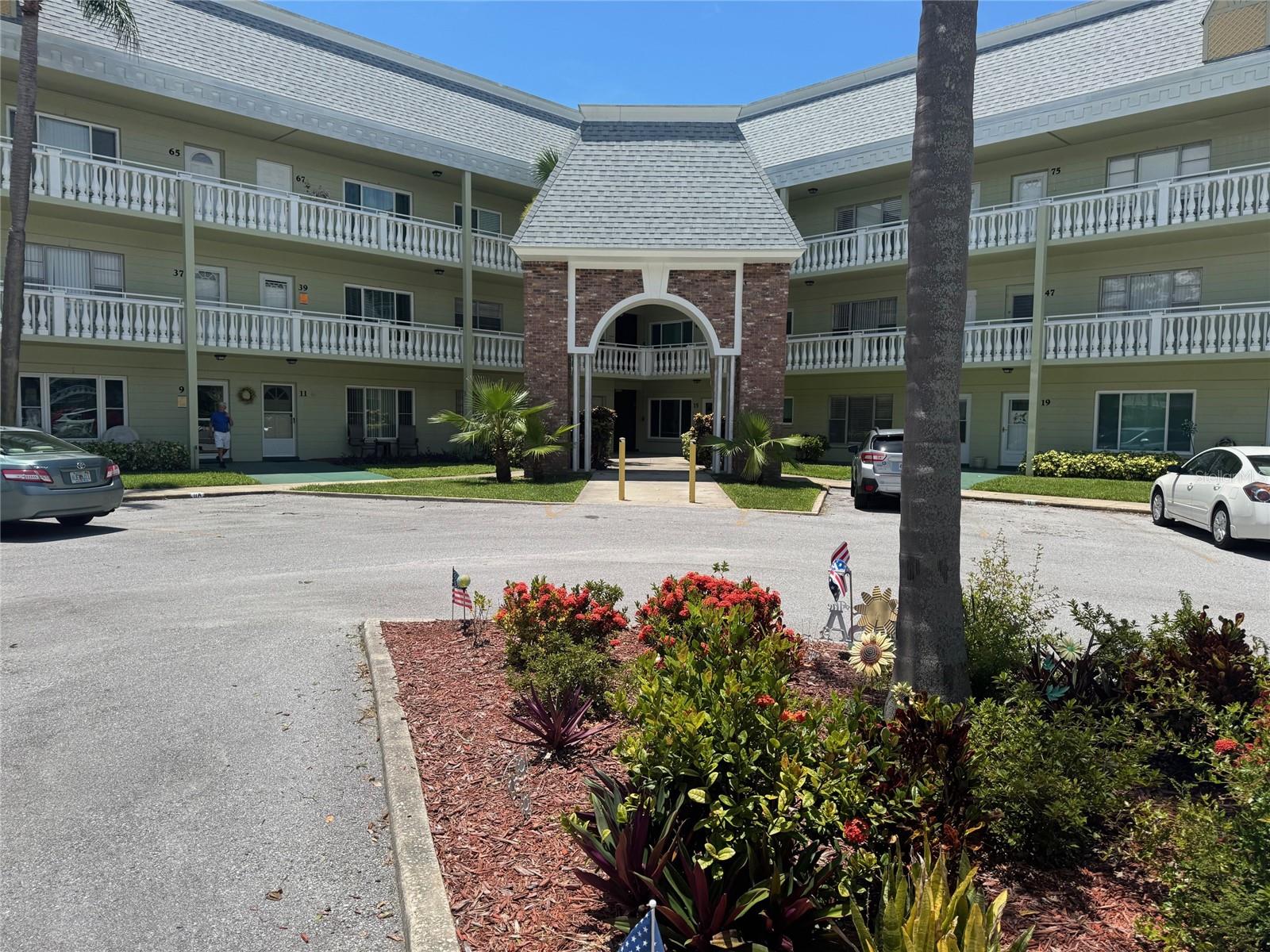 2459 COLUMBIA DRIVE 39