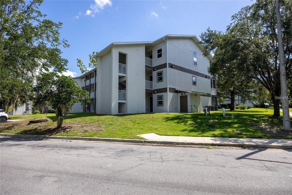 Photo of 6519 W Newberry Road #412, Gainesville, FL 32607 (MLS # GC539022)