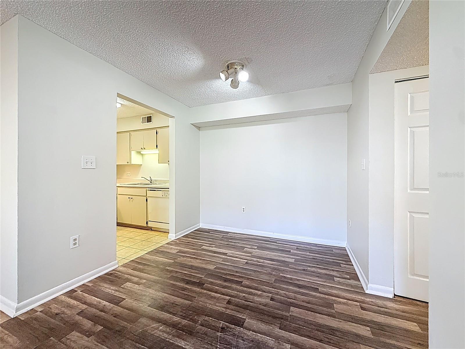 MEADOWLAKE PALM HARBOR CONDO - Residential