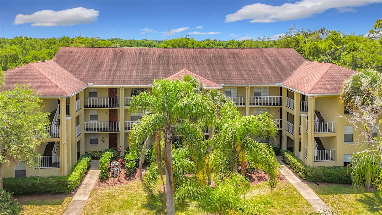 MEADOWLAKE PALM HARBOR CONDO - Residential