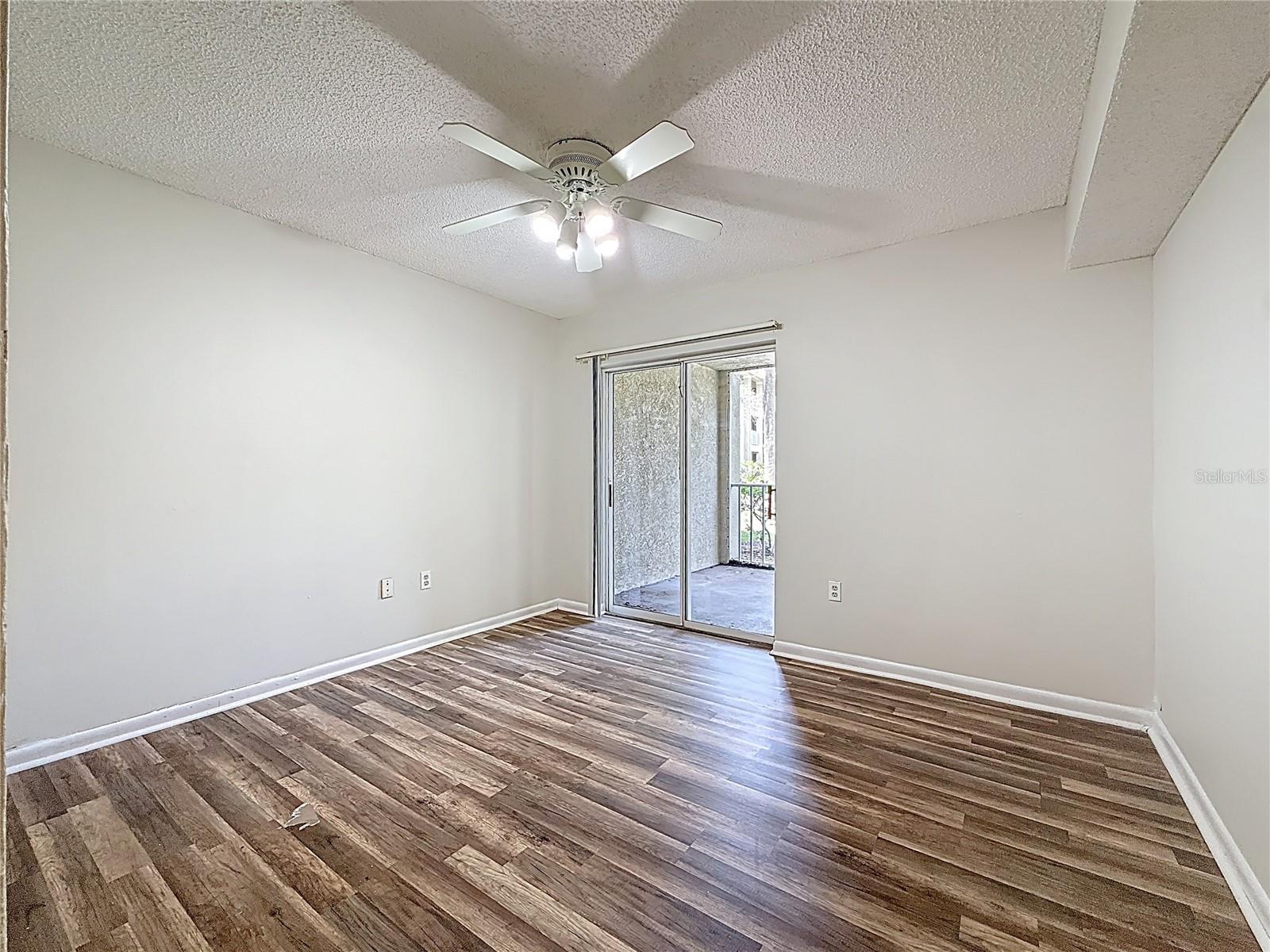 MEADOWLAKE PALM HARBOR CONDO - Residential
