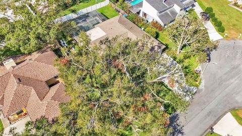 A home in LAKELAND