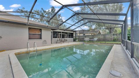 A home in LAKELAND