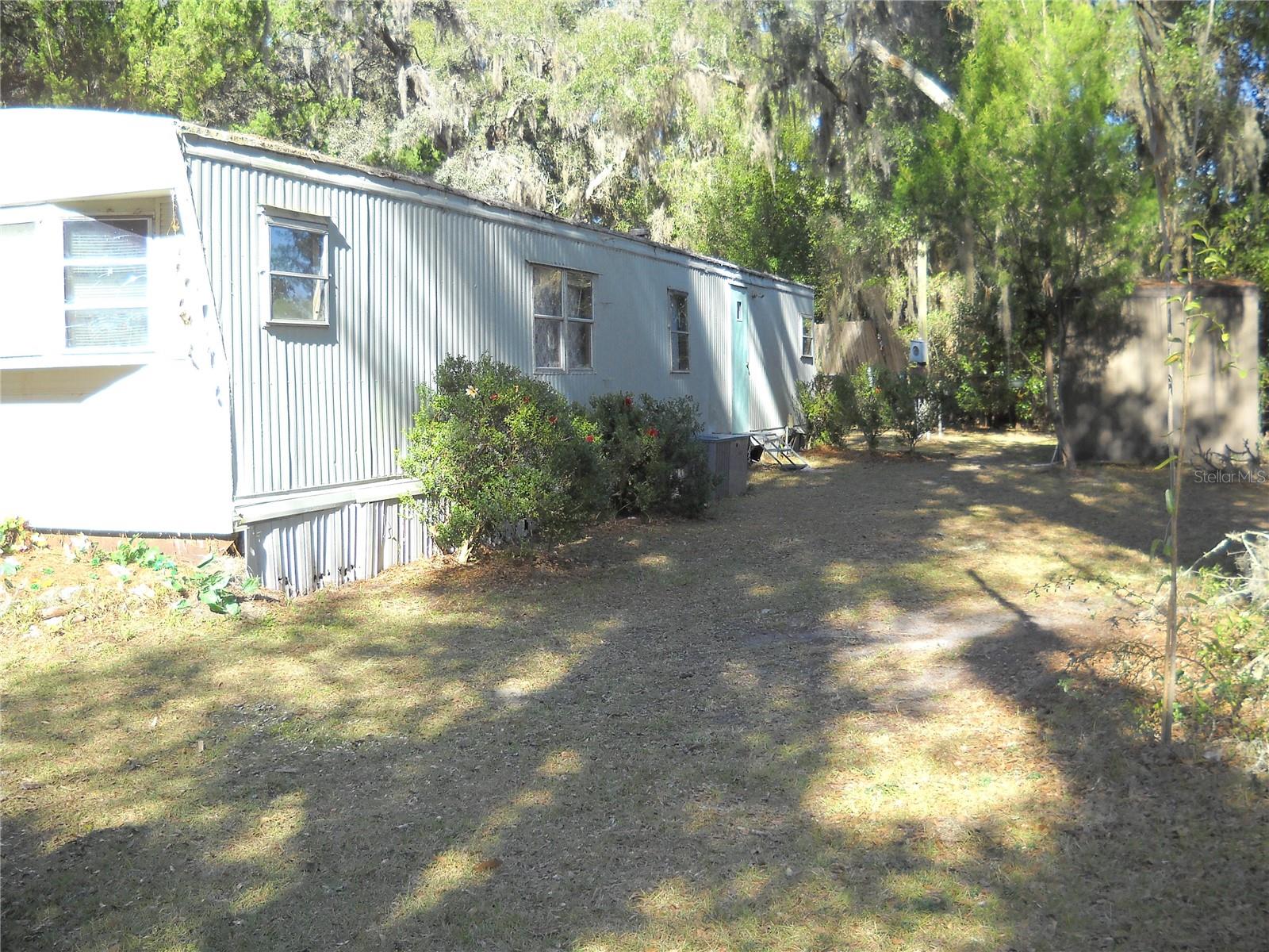 GOLDEN MEADOW FARMS - Residential