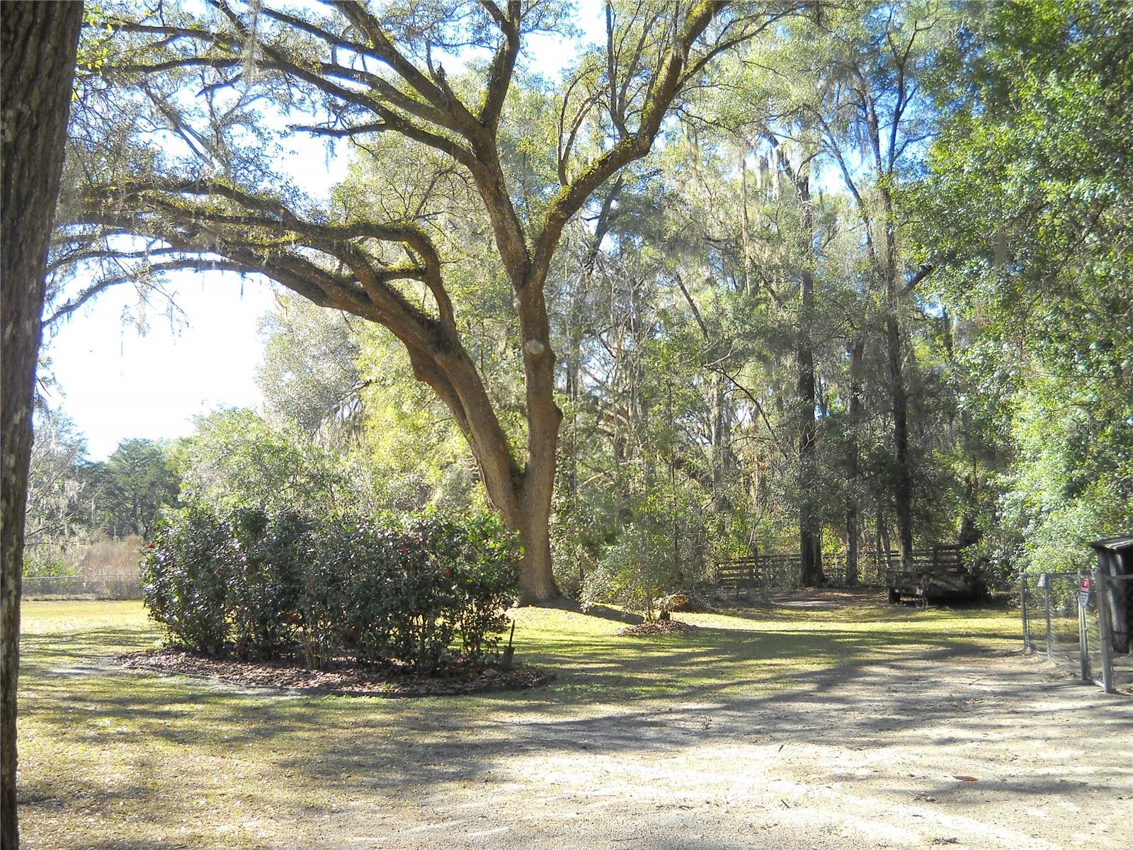 GOLDEN MEADOW FARMS - Residential