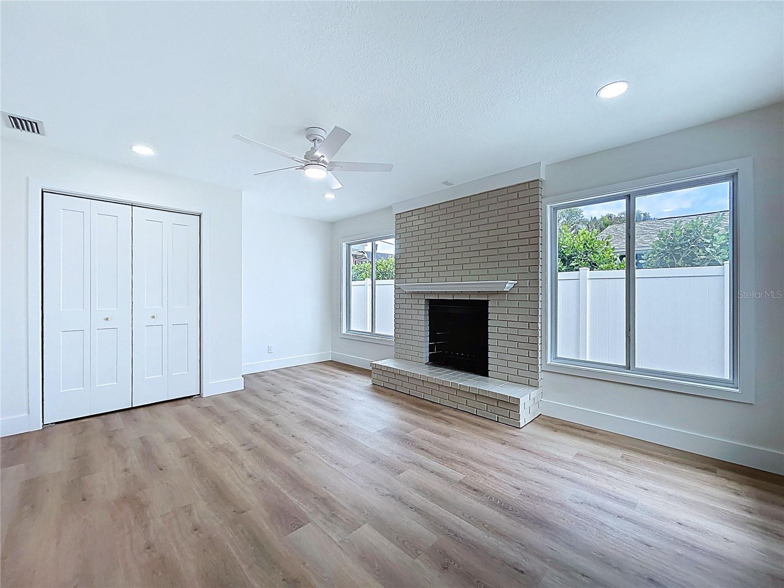 BELLEAIR BEACH - Residential