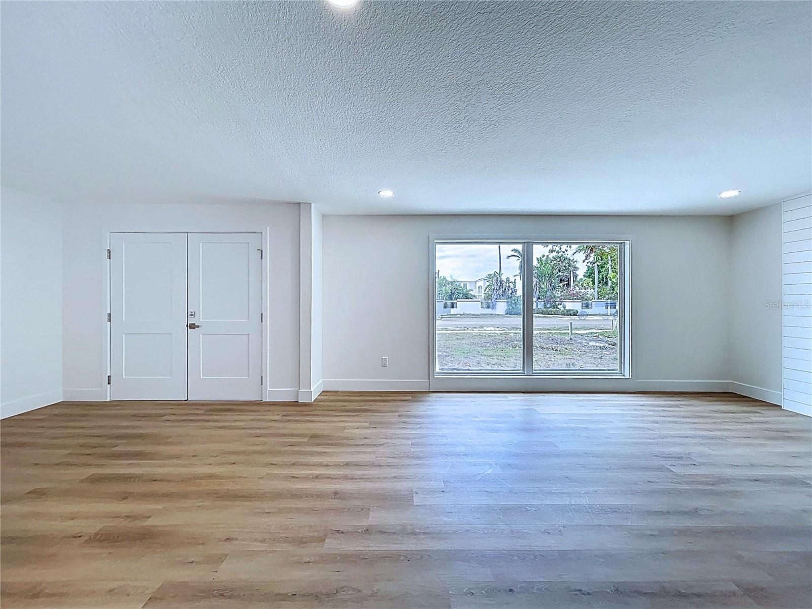 BELLEAIR BEACH - Residential
