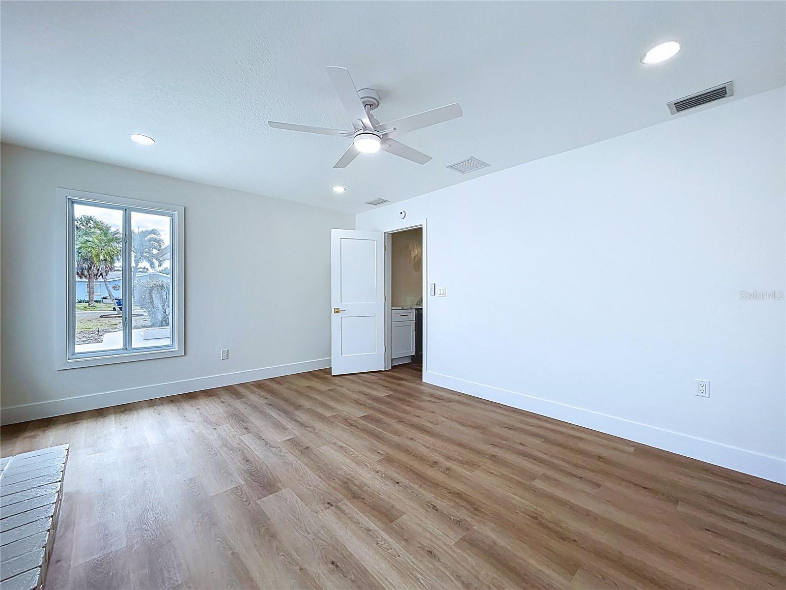 BELLEAIR BEACH - Residential