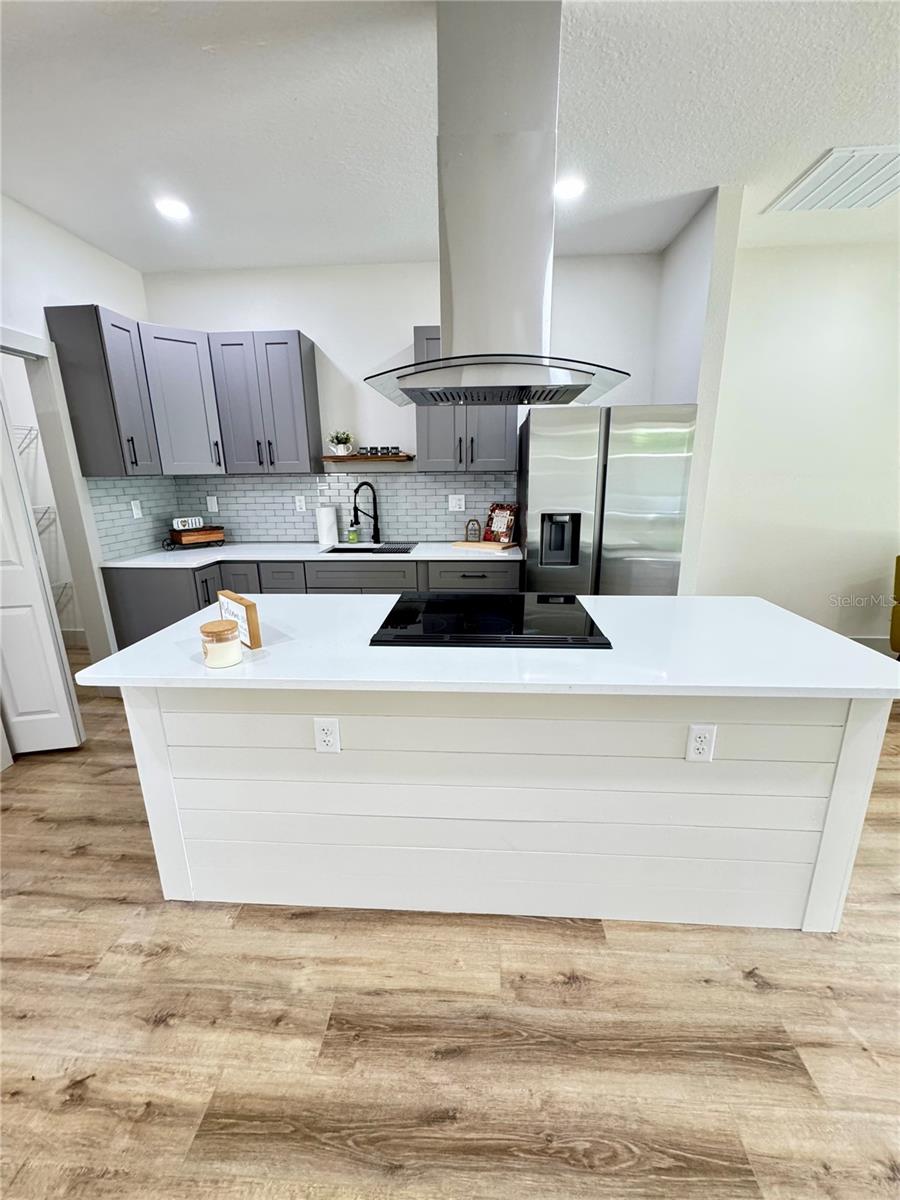 PARKWOOD ADD 02 - Residential Income