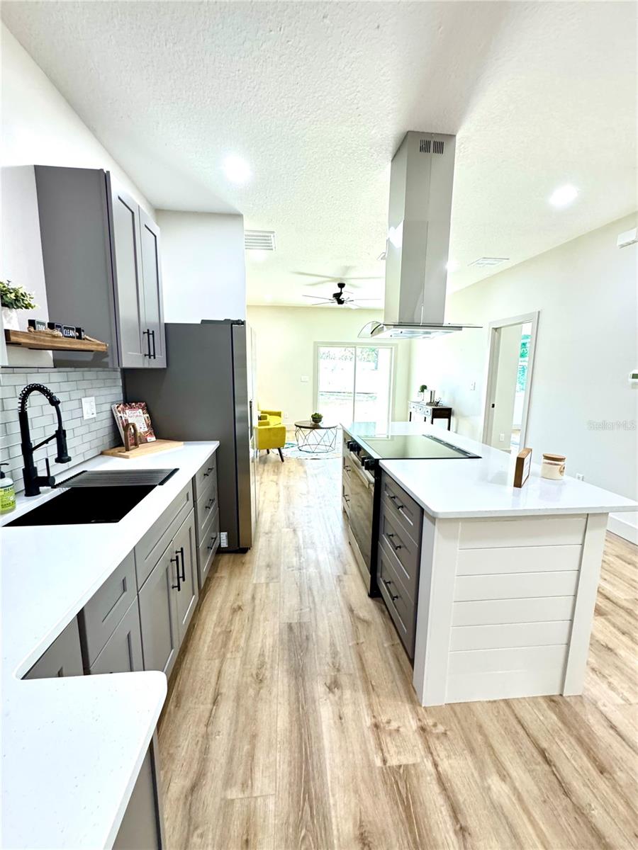 PARKWOOD ADD 02 - Residential Income