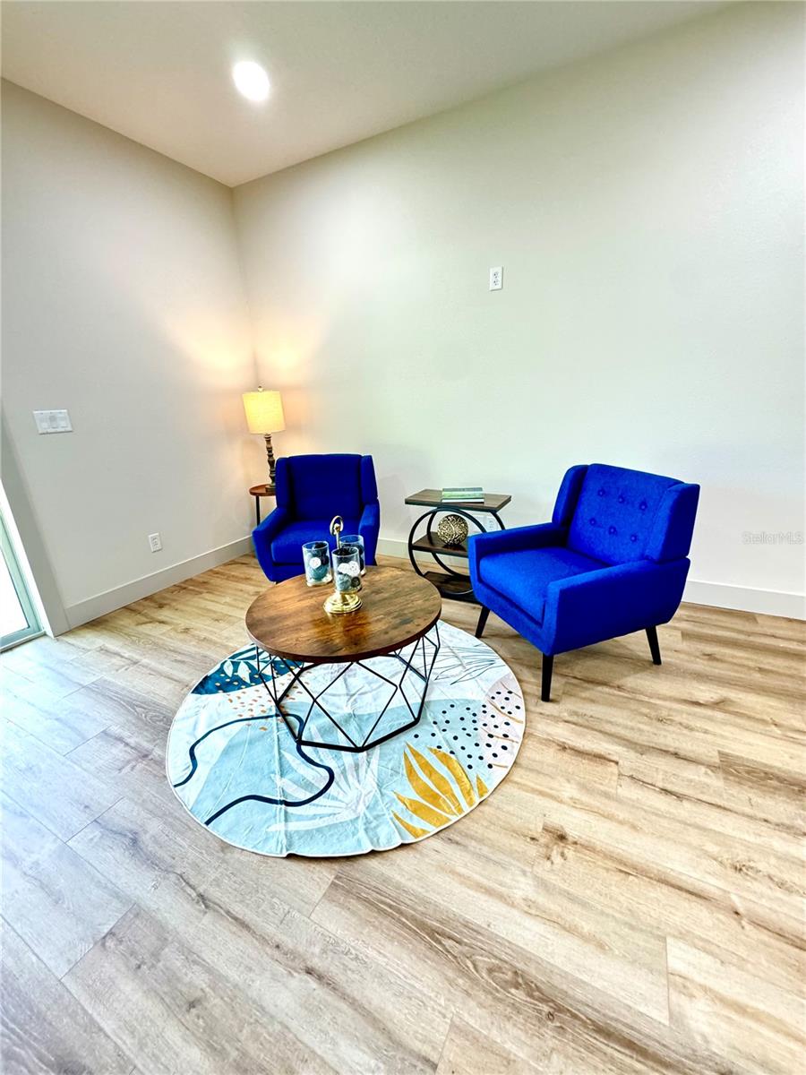 PARKWOOD ADD 02 - Residential Income