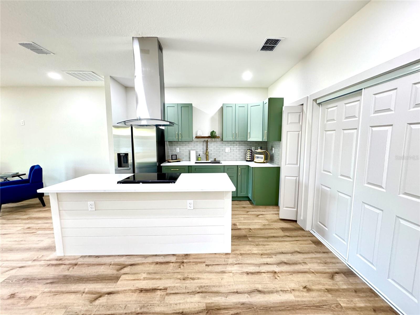 PARKWOOD ADD 02 - Residential Income