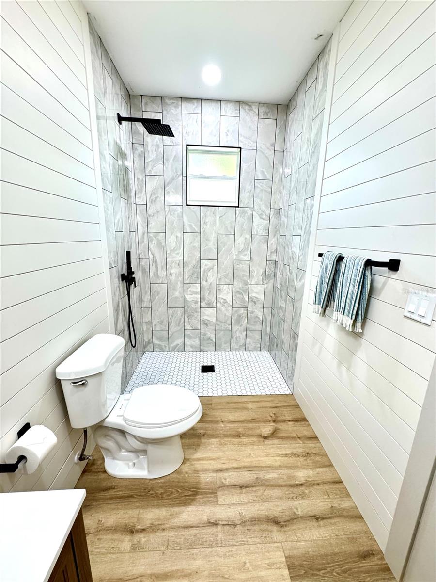 PARKWOOD ADD 02 - Residential Income