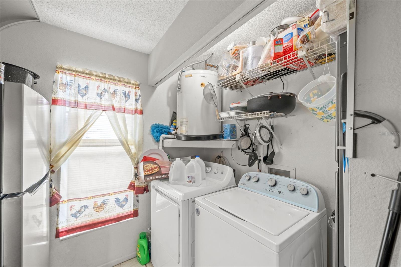 BROOKVIEW VILLAS - Residential