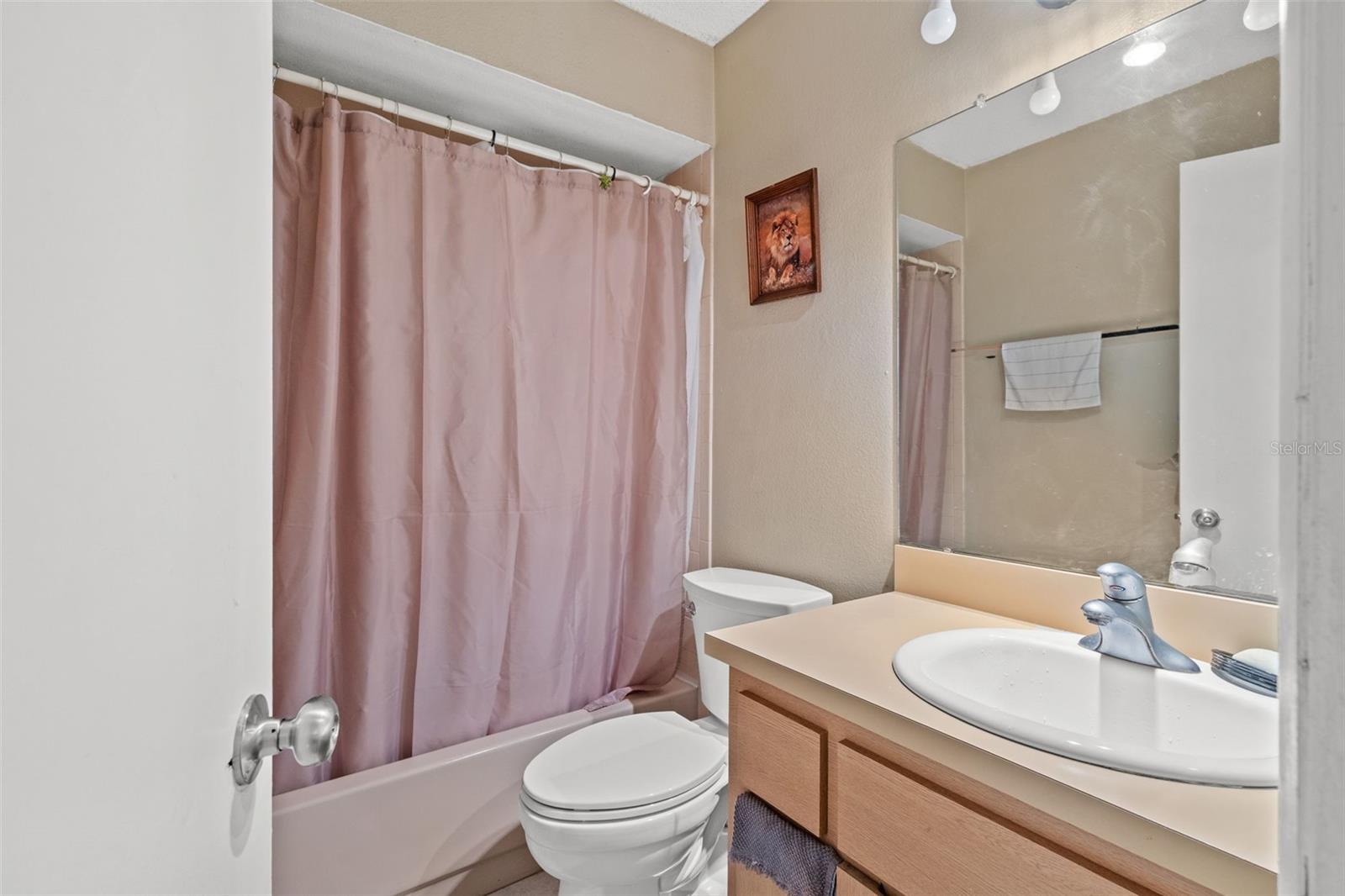 BROOKVIEW VILLAS - Residential