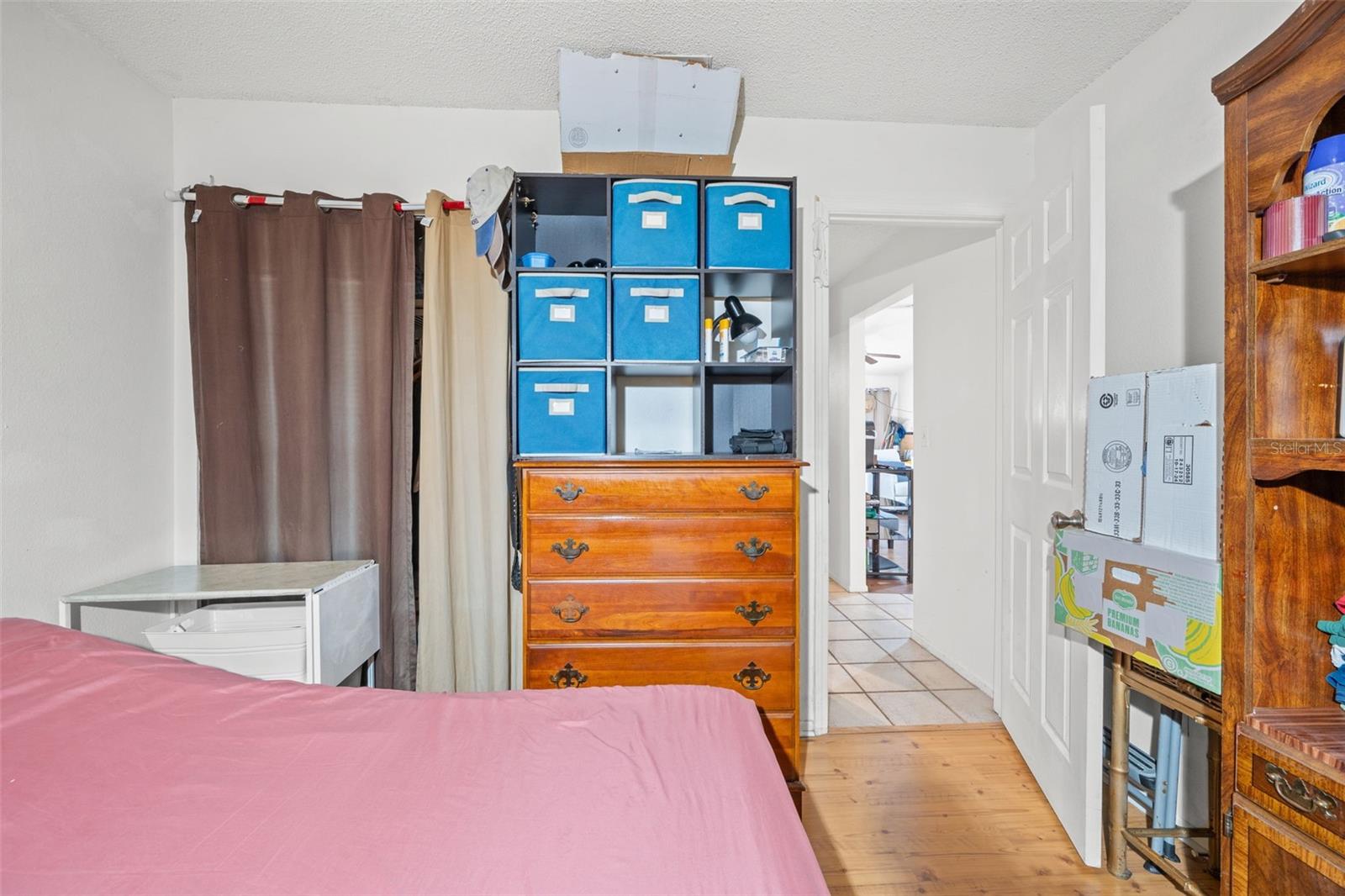 BROOKVIEW VILLAS - Residential