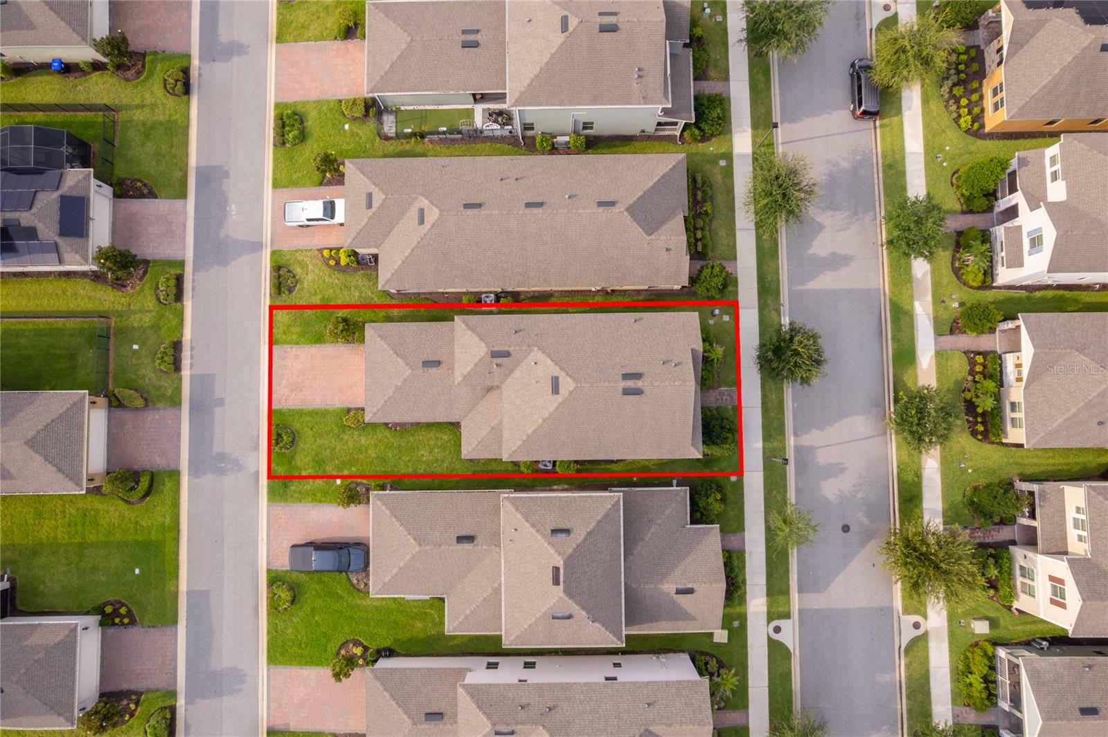 9445 KOMIKA LANE