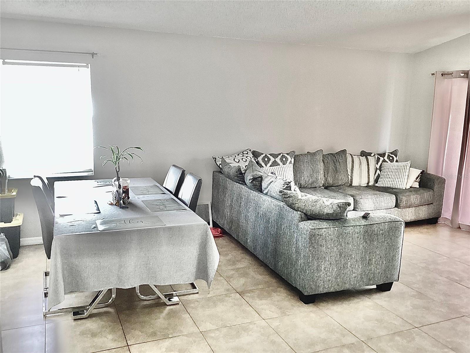 COUNTRY HILLS EAST UNIT FOUR - Residential