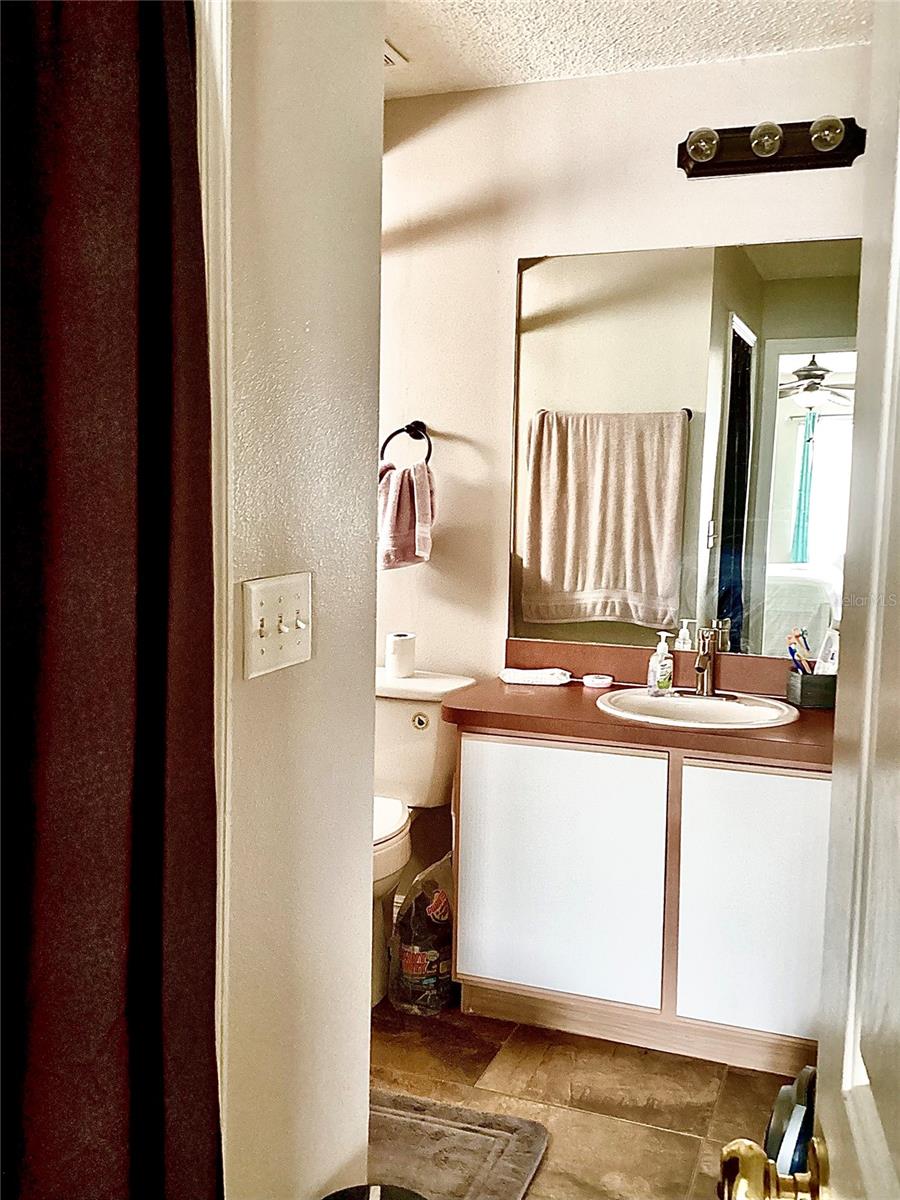 COUNTRY HILLS EAST UNIT FOUR - Residential