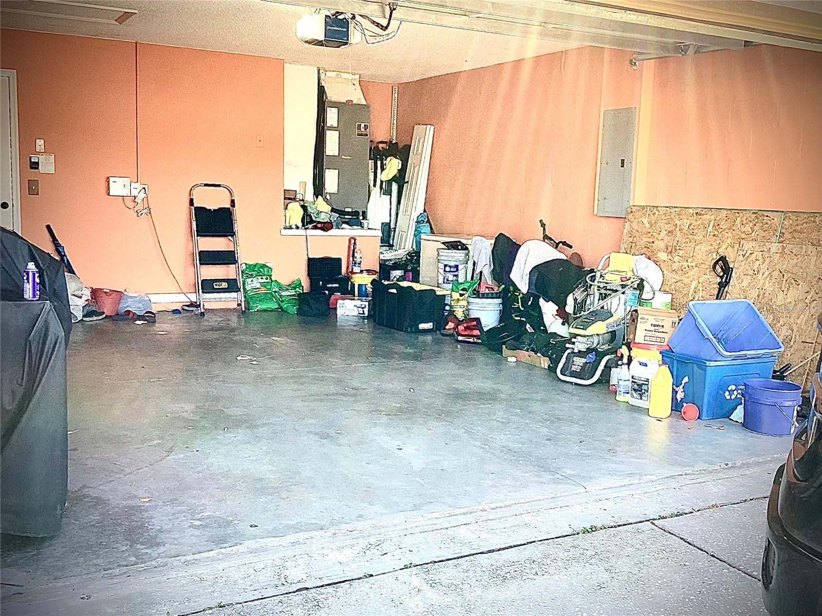 COUNTRY HILLS EAST UNIT FOUR - Residential