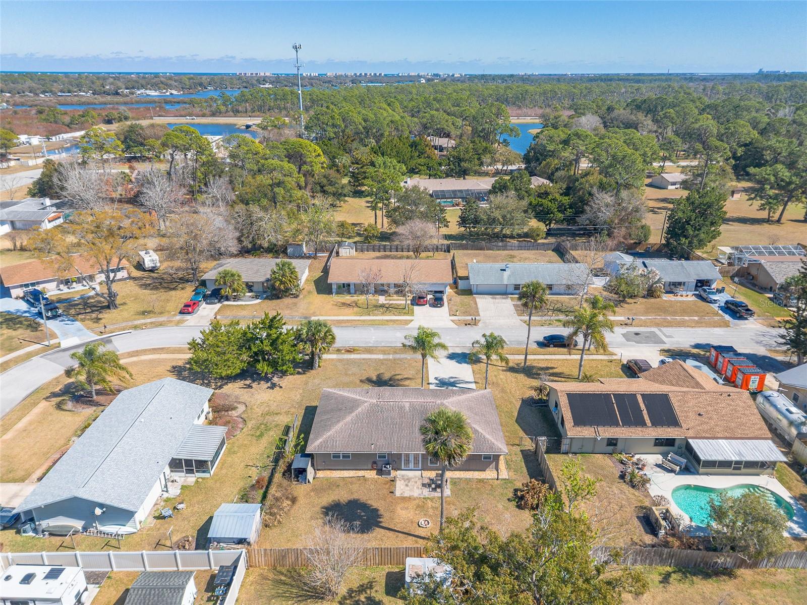 LEISURE VILLAS UNIT 01 - Residential