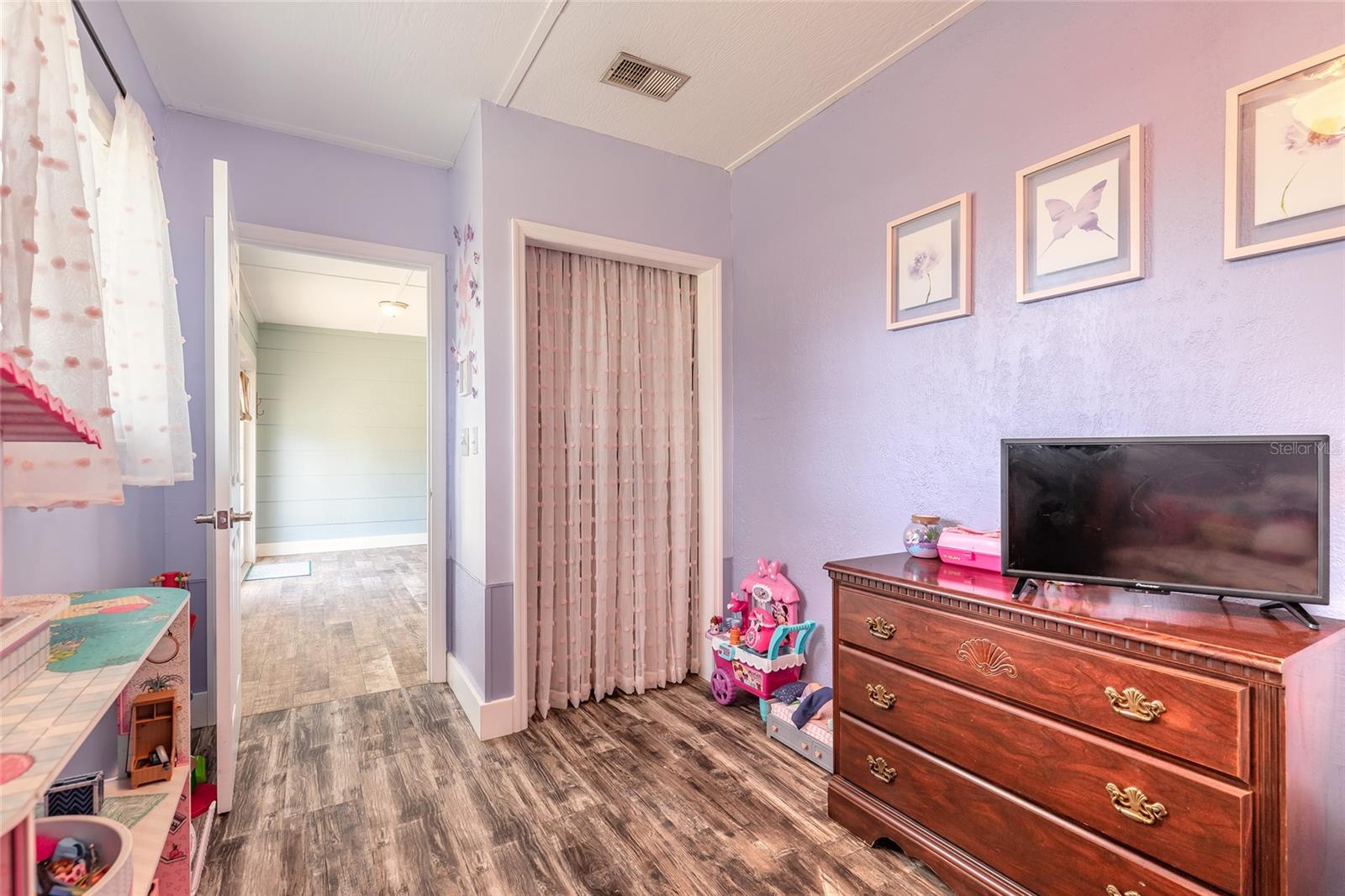 LEISURE VILLAS UNIT 01 - Residential