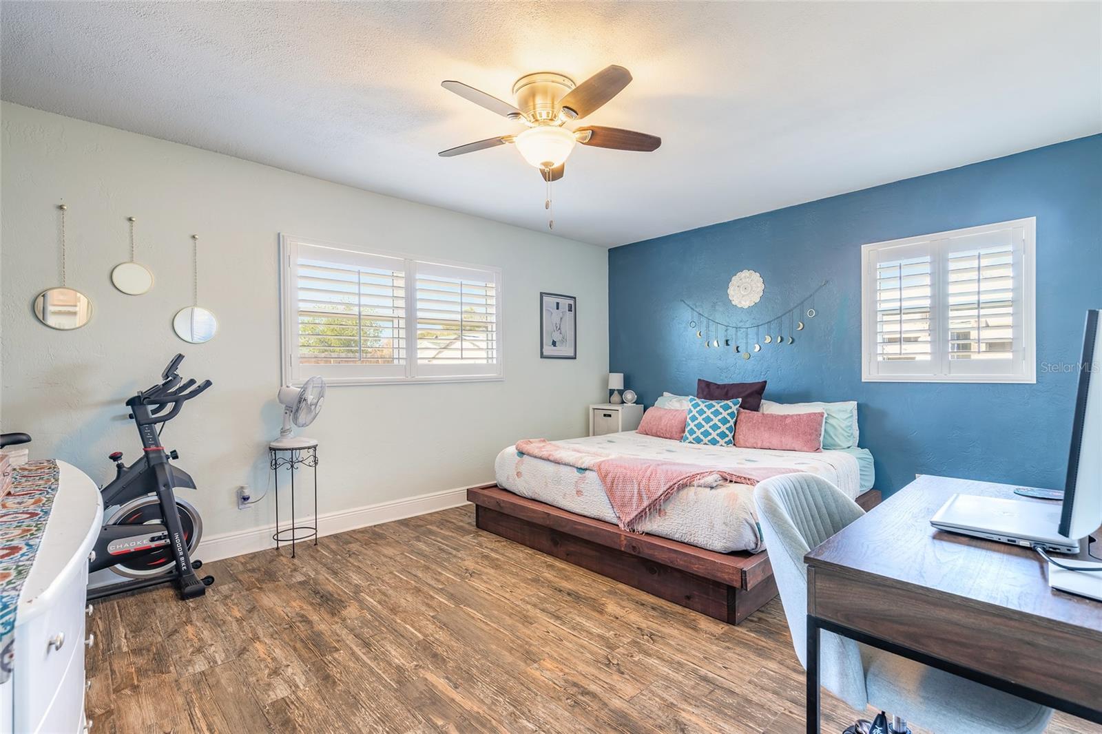 LEISURE VILLAS UNIT 01 - Residential