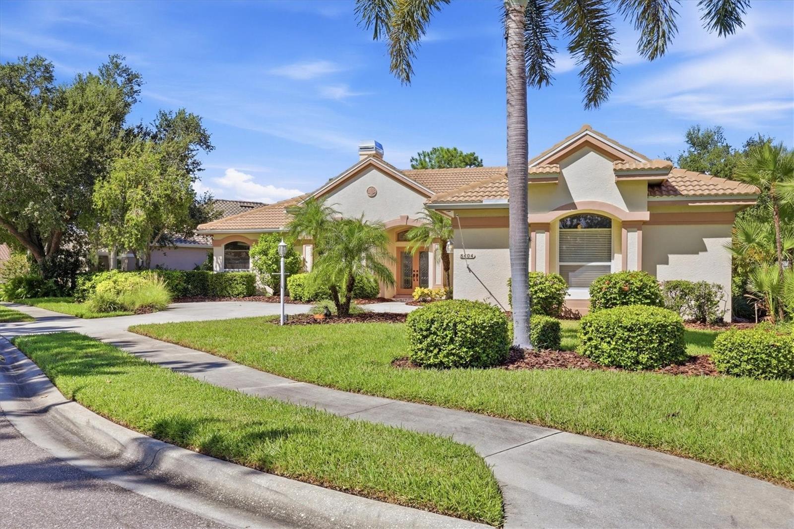 8404 MISTY MORNING COURT, LAKEWOOD RANCH, FL, 34202 4 8404 MISTY MORNING COURT