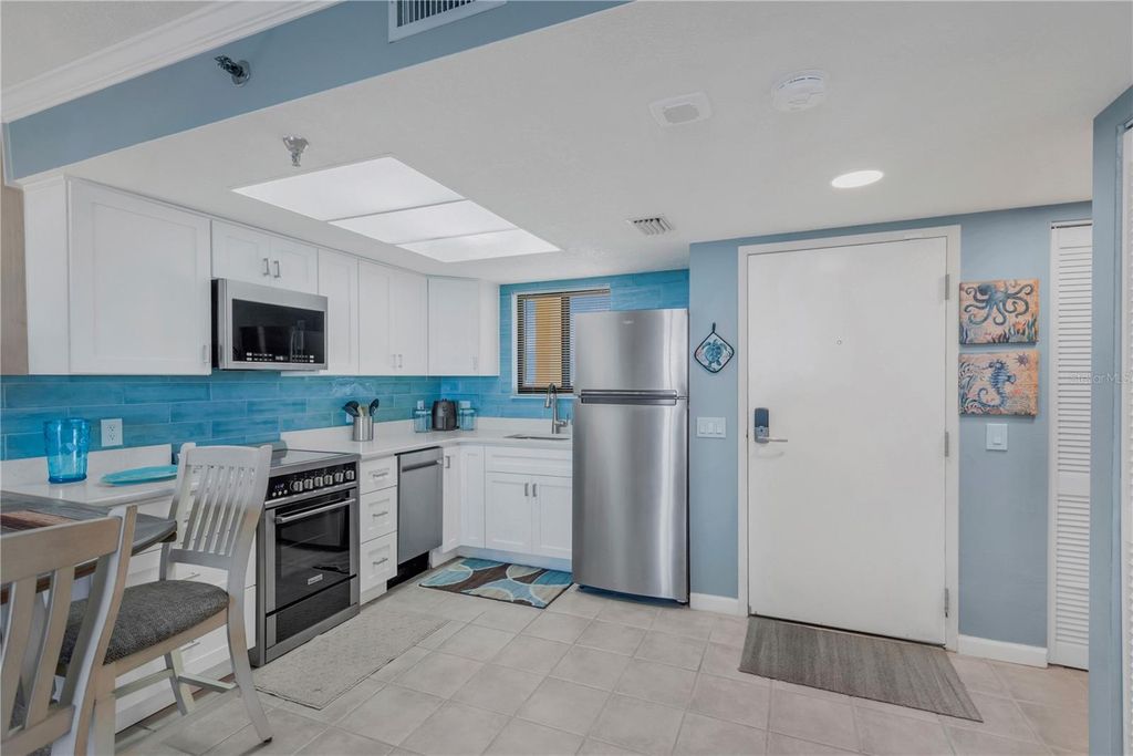 Photo of 5915 Sea Ranch Drive #805, Hudson, FL 34667 (MLS # TB8469510)