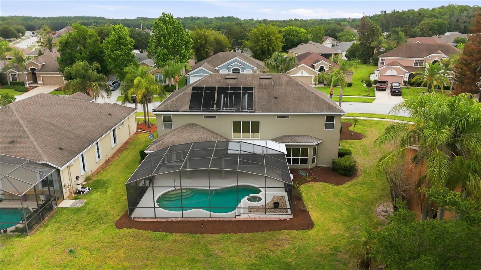 PARKSIDE ESTATES AT STONEFIELD PH 2 - Residential