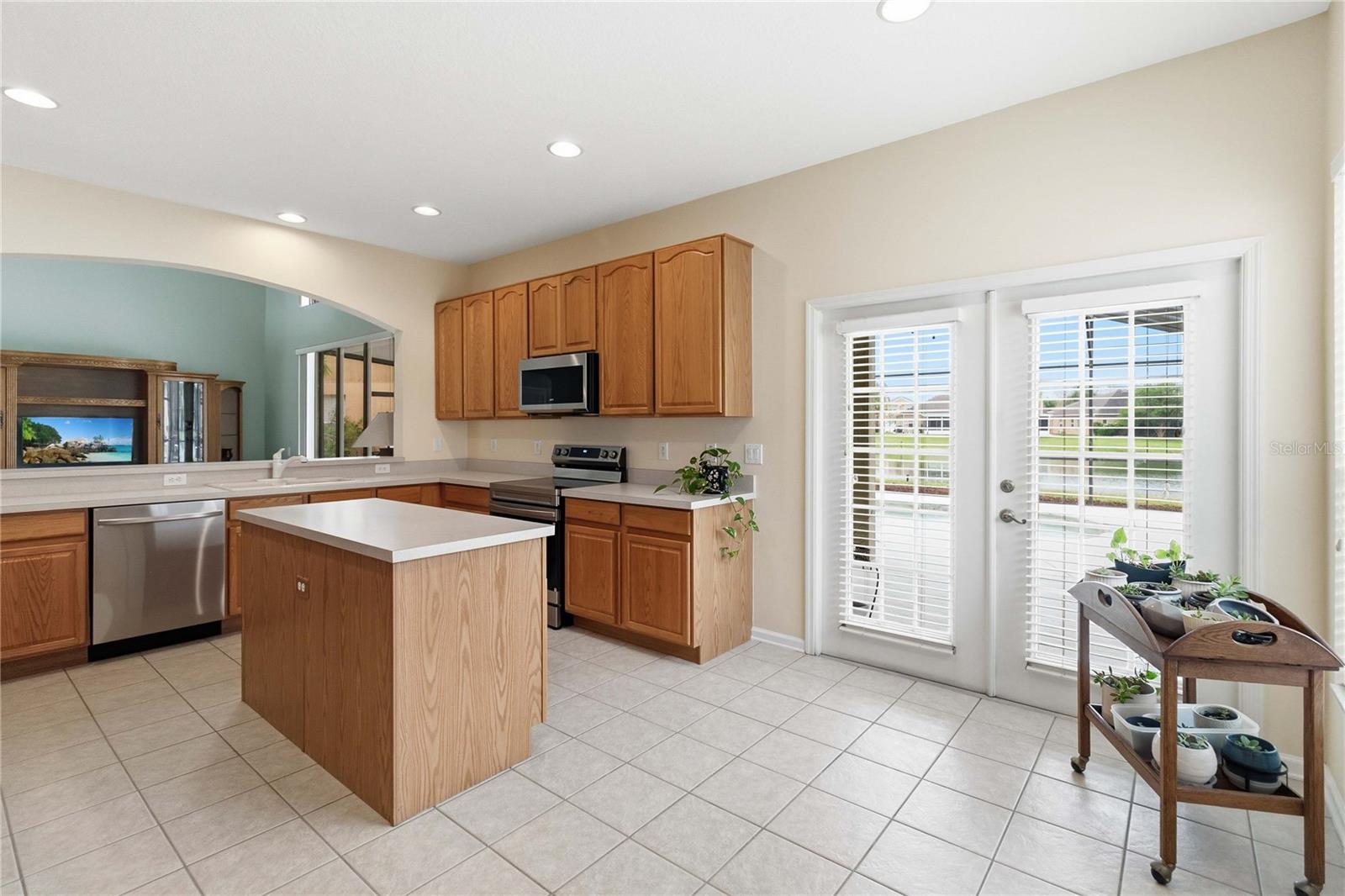 PARKSIDE ESTATES AT STONEFIELD PH 2 - Residential