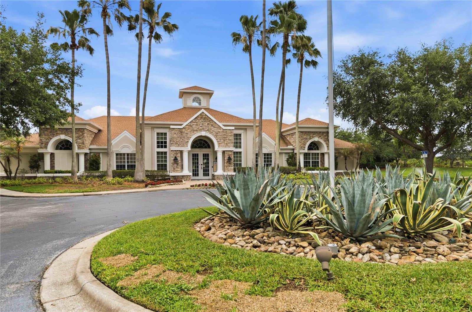 PARKSIDE ESTATES AT STONEFIELD PH 2 - Residential