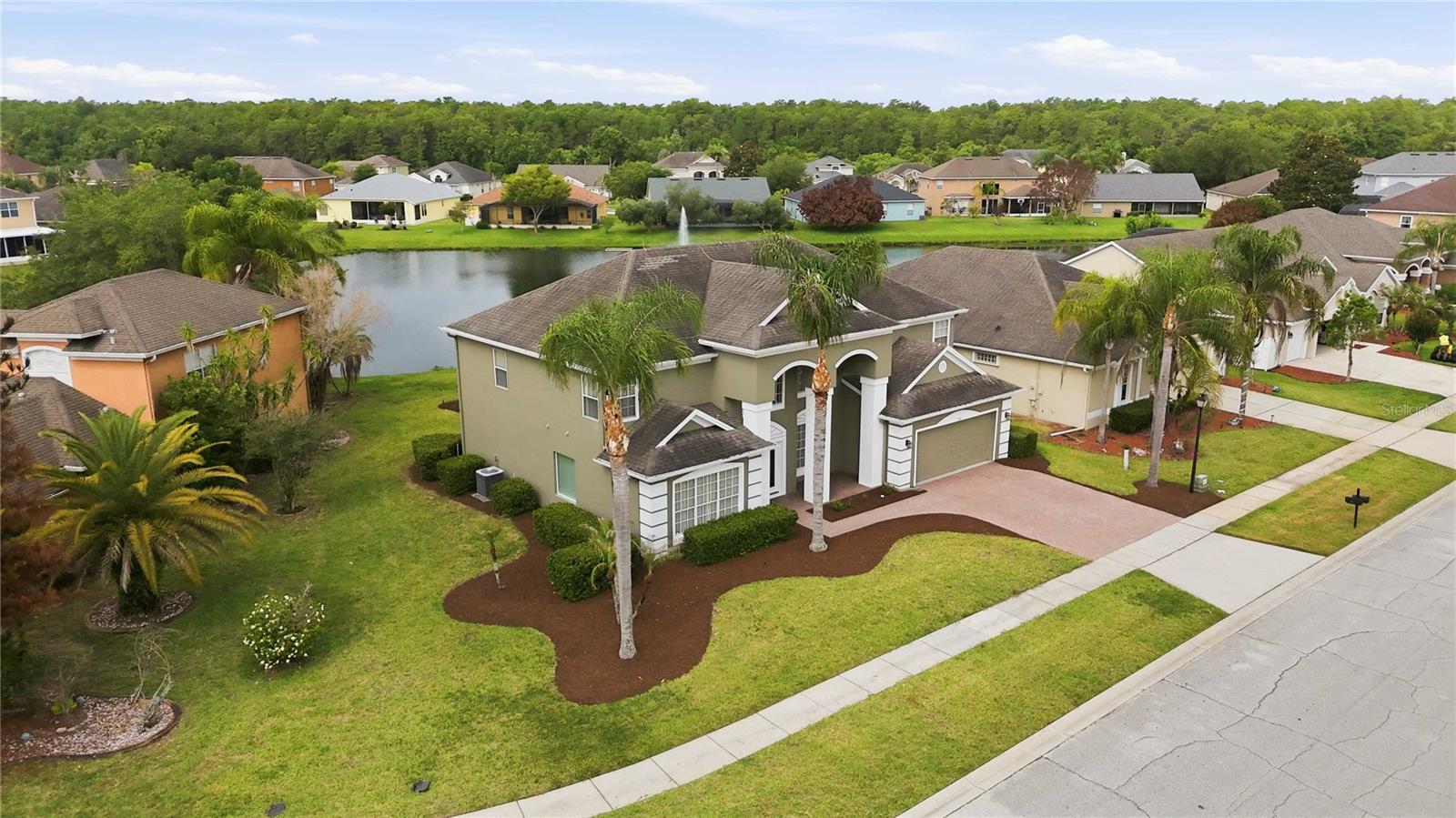 PARKSIDE ESTATES AT STONEFIELD PH 2 - Residential