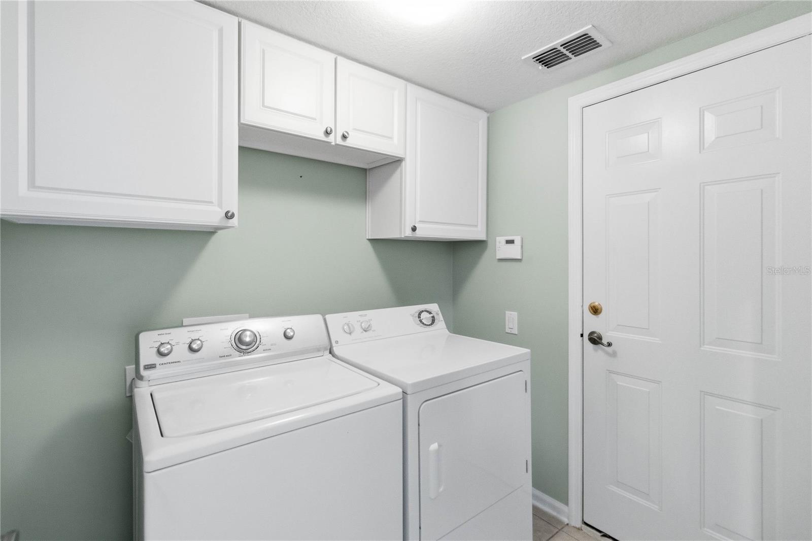 PARKSIDE ESTATES AT STONEFIELD PH 2 - Residential