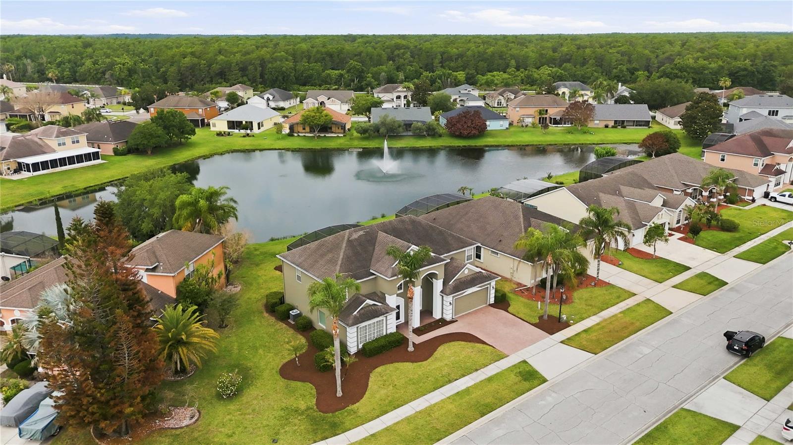 PARKSIDE ESTATES AT STONEFIELD PH 2 - Residential