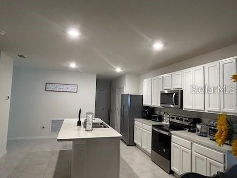 LAKE DENHAM ESTATES - Residential Lease